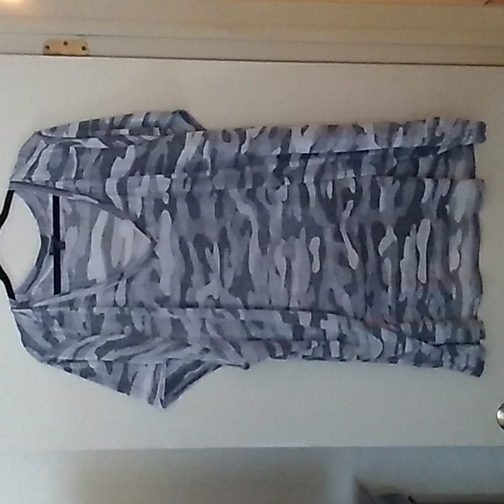 Torrid plus size camo tee size 6